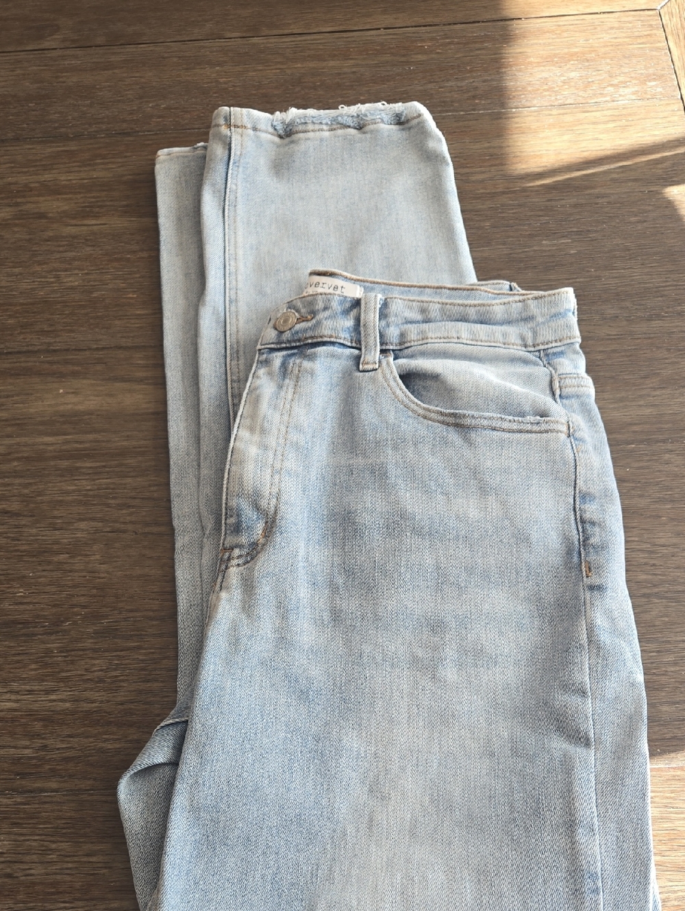 Light Blue Straight Leg Women's Jeans - Classic Everyday Fit
